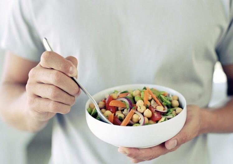 Gemüsesalat essen, um die Potenz zu steigern